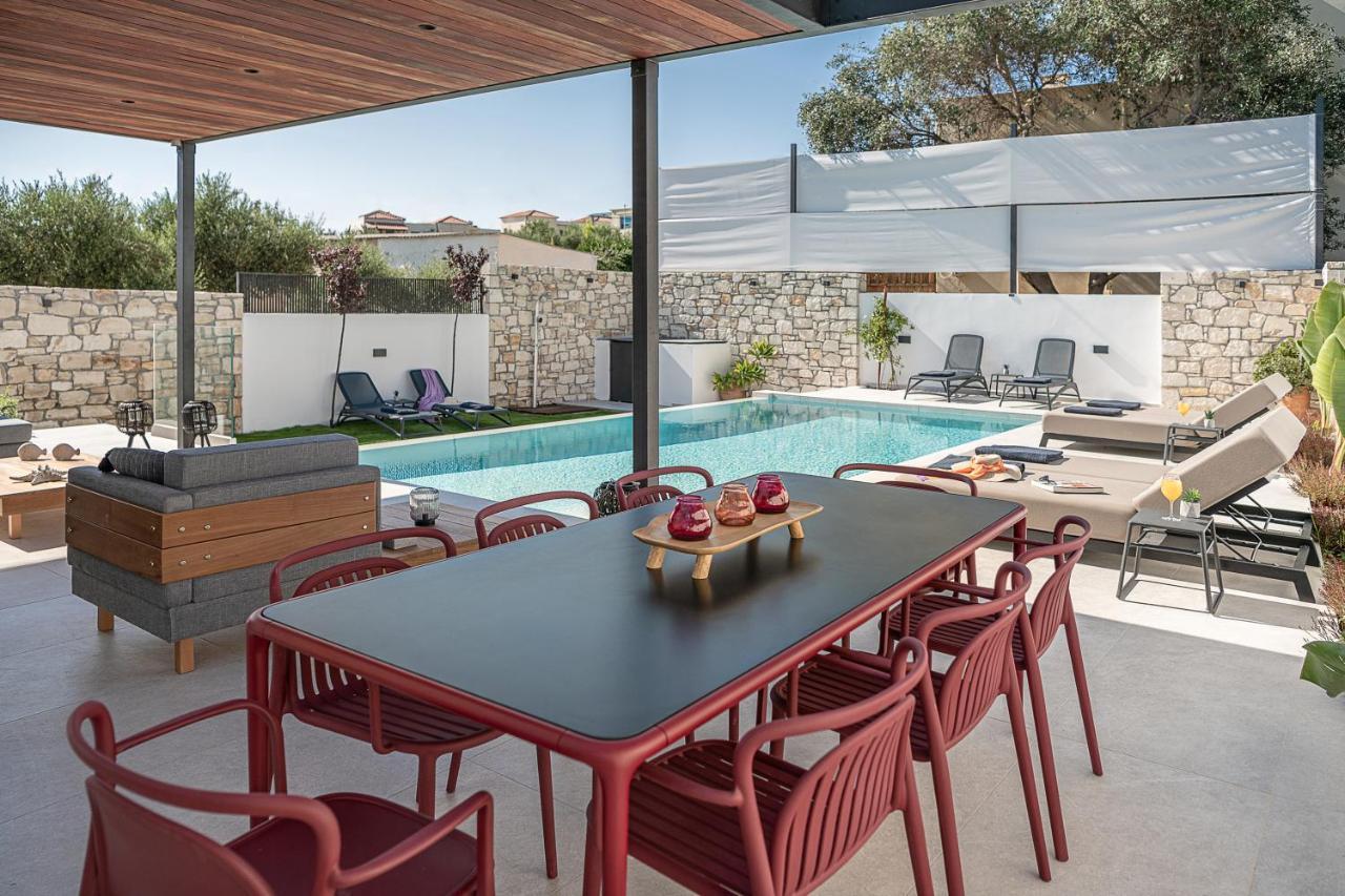 Avrilia Seaside Villa Heated Pool Almirída Luaran gambar
