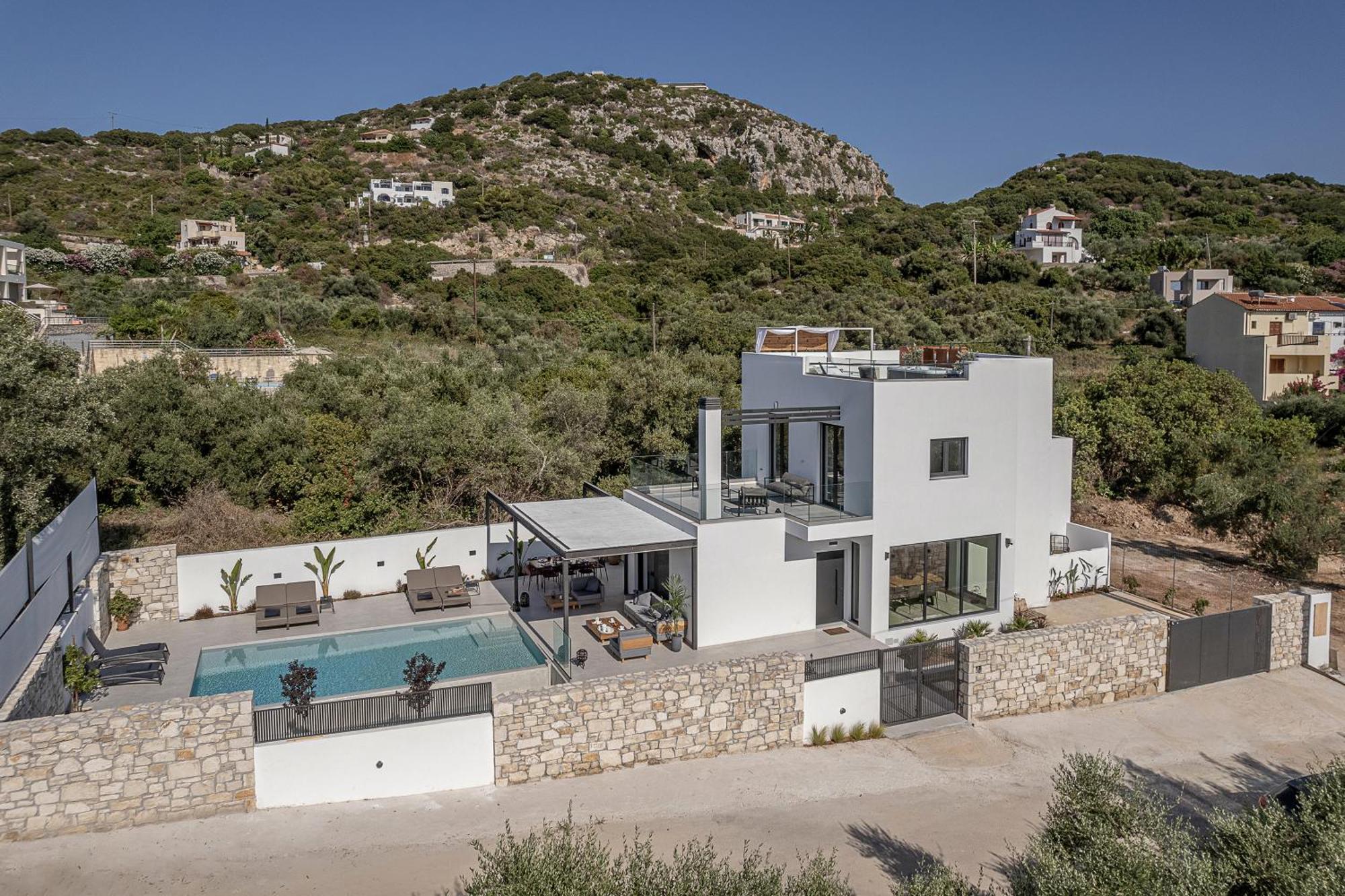 Avrilia Seaside Villa Heated Pool Almirída Luaran gambar